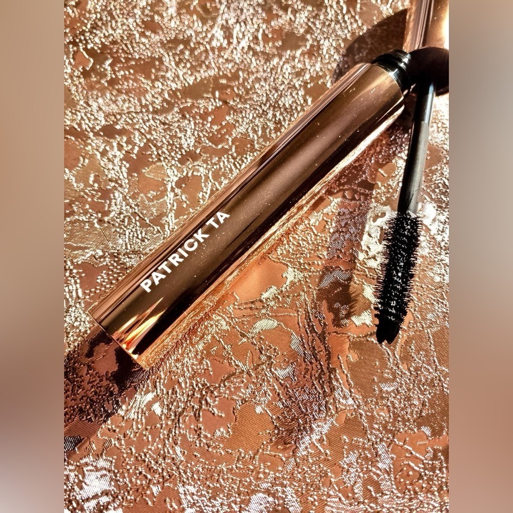 Patrick Ta Major Volume Mascara Black